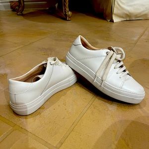 Sister X Soeur - makers of fine footwear